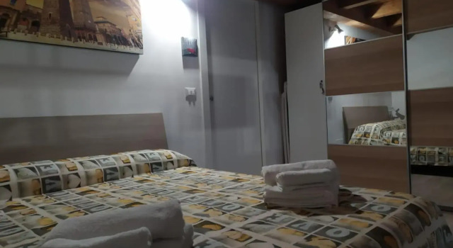 bolognaholidayhome APPARTAMENTO SIGNORINI giardino e posto auto, Забронировать Апартаменты/квартира Болонья провинция Болонья