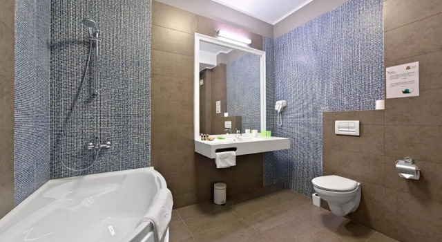 Апартаменты c 1 комнатой с красивым видом из окна Tomis Garden Apartments Mamaia