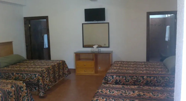 Camera quadrupla Standard Hotel Mision Catavina
