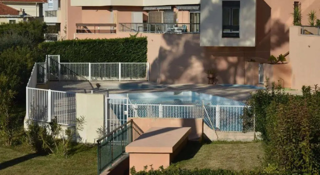 Appartement Saint-Raphaël, 2 pièces, 4 personnes - FR-1-226A-80, Забронировать Апартаменты/квартира Отели Сен-Рафаэль с бассейном, Бассейн