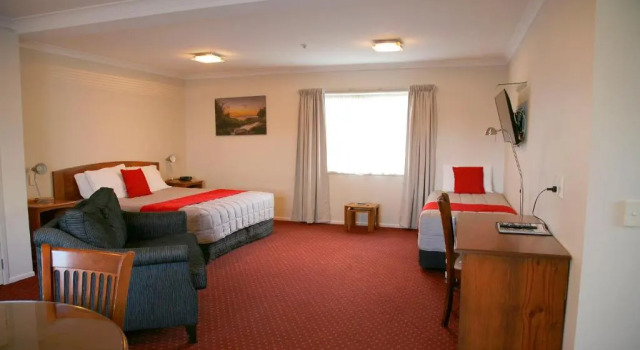 Студия Executive Touchwood Motor Lodge