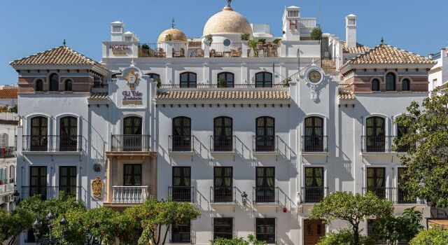 Отель Silken El Pilar Andalucia