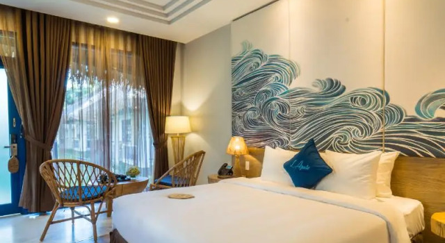 Номер Standard с балконом LAzure Resort and Spa