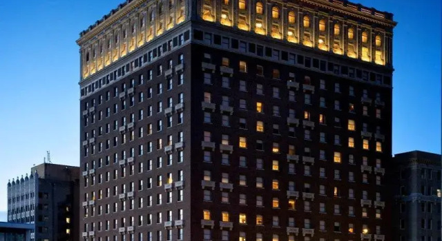 Люкс The Mayo Hotel