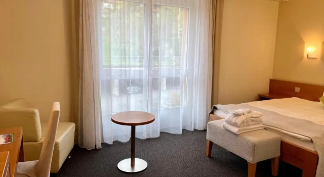 Двухместный номер Standard Solbadhotel Sigriswil