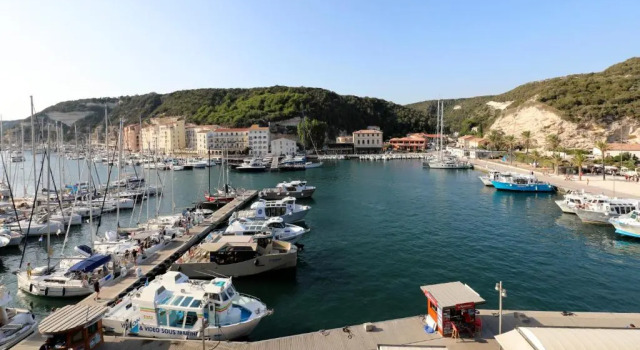 Апартаменты Superbe T3 sur la Marina de Bonifacio