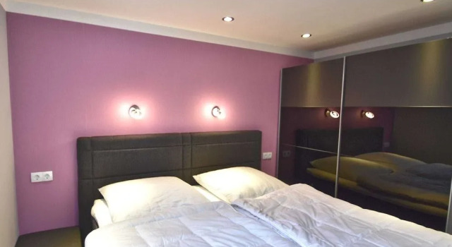 Apartment with private terrace, Prenota Appartamento Hotel a Garz con parcheggio, Parcheggio