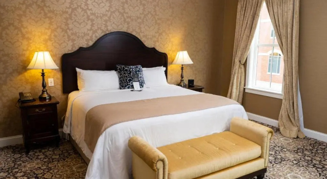 Люкс The Mount Vernon Grand Hotel