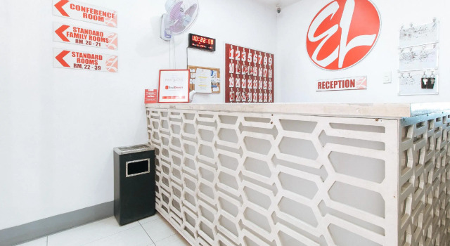RedDoorz @ EL Highway Hotel Bulacan, Забронировать Отель  