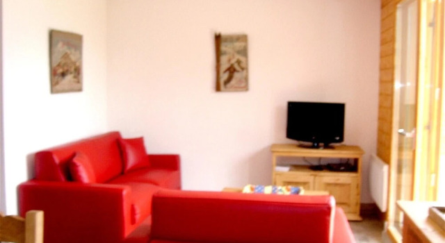 Chalet With 3 Bedrooms in Risoul, With Wonderful Mountain View, Furnis, Забронировать Шале Виллы Ризуль, Вилла