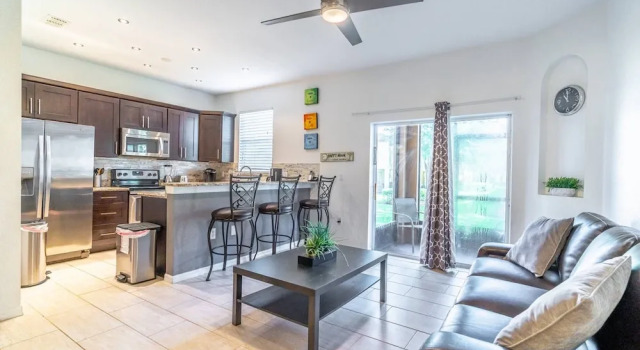 222 Regal Palms