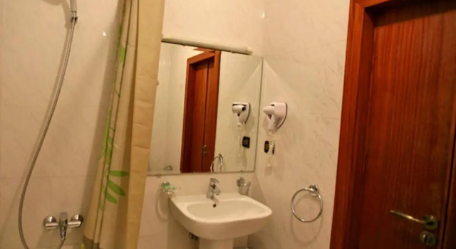 Camera quadrupla Standard Hotel Ali