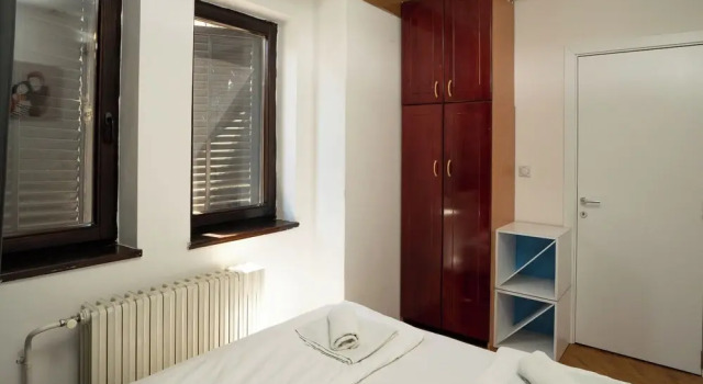 Lion Guest House, Rezerwuj Pensjonat Hotele w Skopje z parkingiem, Parking