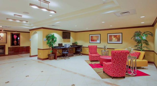 Holiday Inn Express Hotel & Suites Pensacola-Warrington, Rezerwuj Hotel West Pensacola Stany Zjednoczone