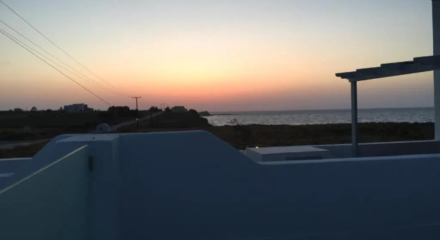 Полулюкс Almyra Oia Suites