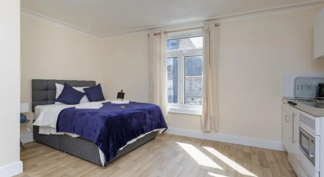 Студия St Marys Modern Central Huge Studio Apartments