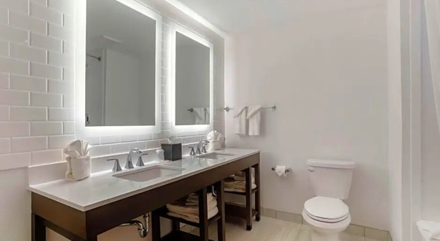 Люкс Superior Comfort Inn & Suites Panama City Beach - Pier Park Area