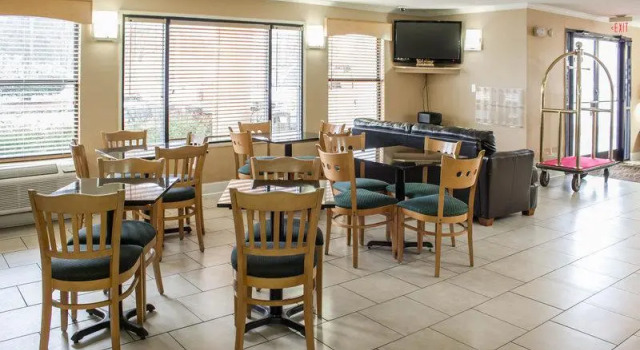 Люкс Quality Inn Washington NC