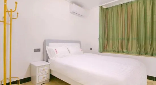 Люкс Deluxe Huizhou Shenhui Baiyue Hotel