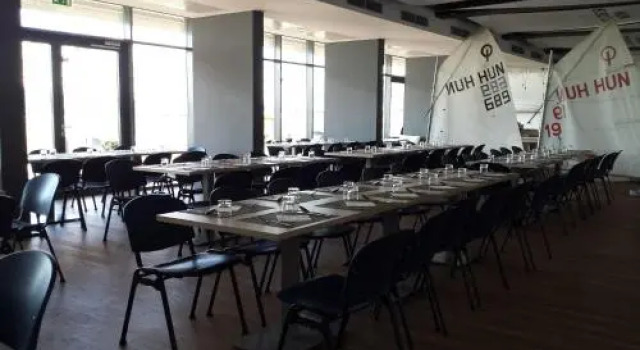VVSI Sport Hotel, Boek Hotel Hotels in Fejer met parkeren, Parkeren