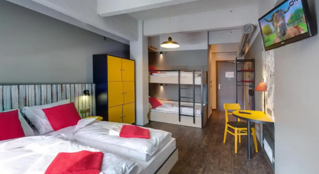 Четырёхместный номер Standard MEININGER Hotels Bruxelles City Center