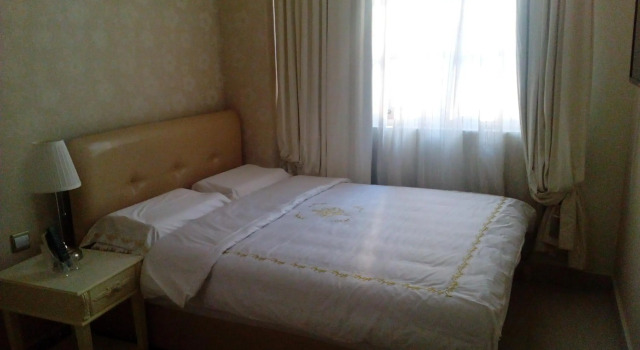 Jayleen Clarke Quay Hotel