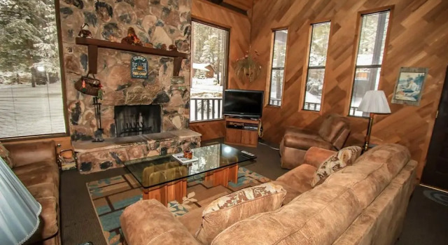Colbert Cabin 966 by RedAwning