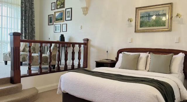 Люкс Deluxe Victoria House Motel and Wine Bar