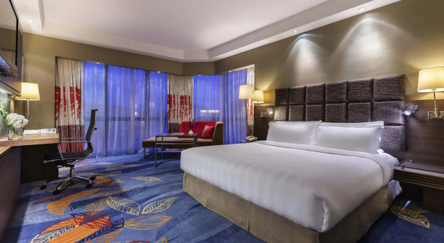Двухместный номер Deluxe Peace Hotel Beijing