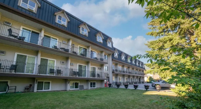Четырёхместный номер Standard Prestige Inn Nelson