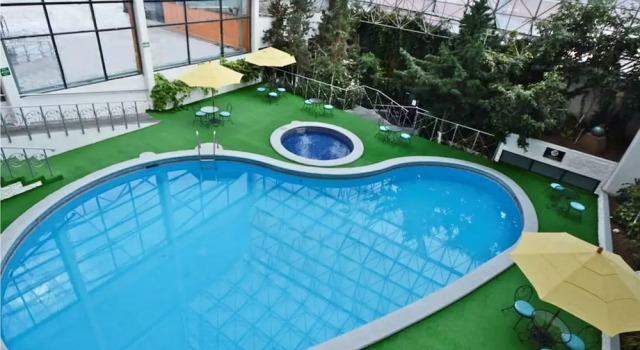 Holiday Inn Pachuca, Rezervovat Hotel 3hvězdičkové hotely v Hidalgo, 3*