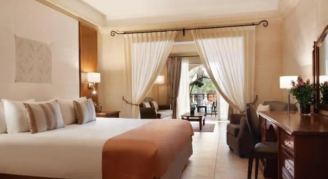 Номер Standard с балконом Kempinski Hotel San Lawrenz