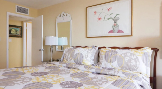 Alexander 1219 - 1 Br Apts, Varaa Huoneisto Hotellit Miami Beach uima-altaalla, Uima-allas