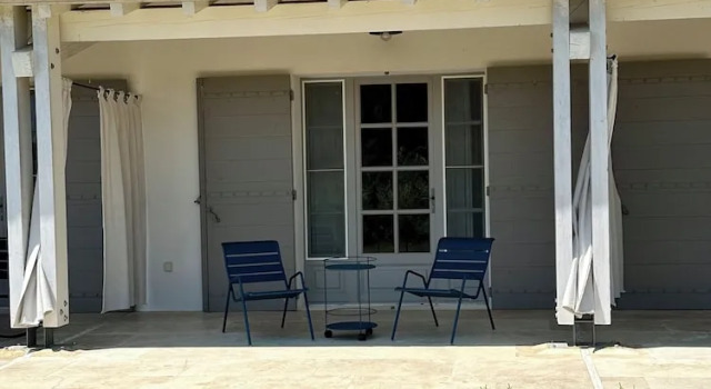 Mas du Couvin, maison dhôtes en Camargue, Забронировать Отель Сент-Мари-де-ла-Мер Камарг