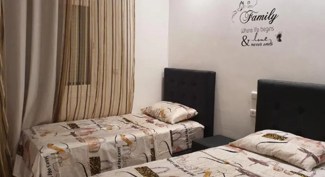 Complexe Kariat Cabo, Rezerwuj Apartament Hotele w Tanger-Tetouan z parkingiem, Parking