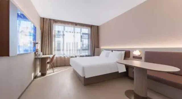 Люкс Deluxe Hanting Hotel (Yicheng Station Zhongnonglian Branch)