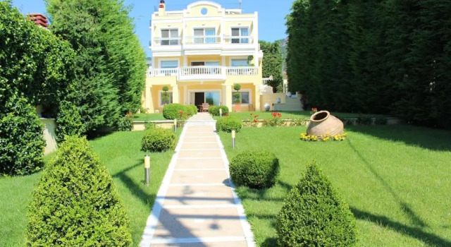 Коттедж c 1 комнатой Shemesh Gardens House