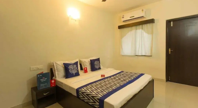 OYO StayOut Morjim By The Bay, Book Hotel Hotels in Goa with a Pool, Swimming Pool