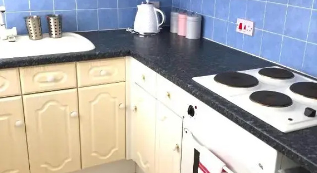 Pink Beach Guest House, Varaa Huoneisto Asunnot kohteessa Merseyside, Huoneisto
