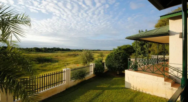 Номер Standard с балконом Maun Lodge