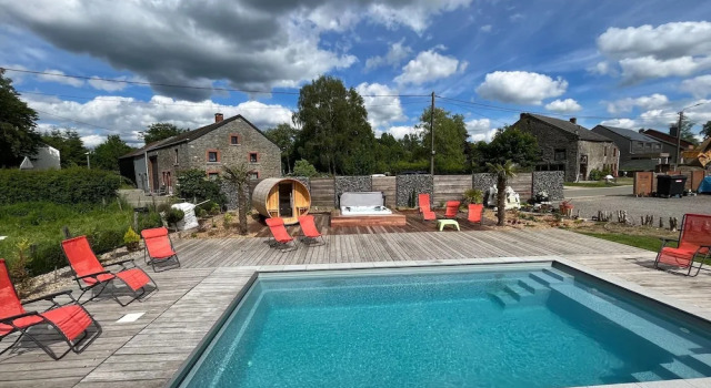 Коттедж Luxury Villa with Pool