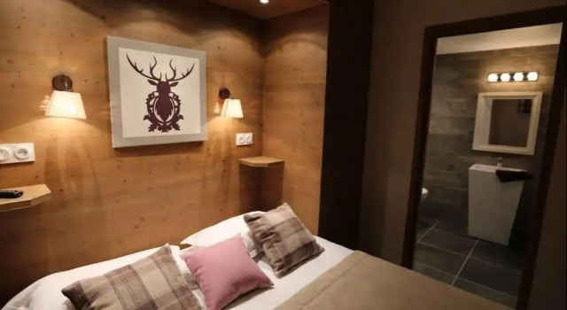 Les Chalets d'Adrien 7, Забронировать Шале Виллы Овернь-Рона-Альпы, Вилла