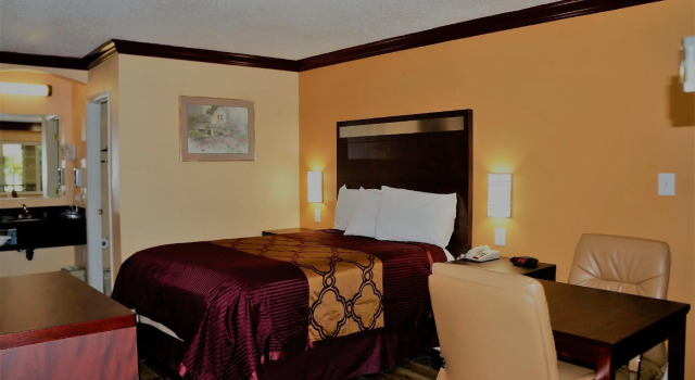 Двухместный номер Standard Americas Deluxe Inn- Marysville