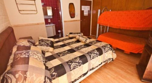 Hostel Puertas del Sol, Забронировать Хостел Отели Мендосы с завтраком, рядом с Mendoza Central Hospital, Завтраки