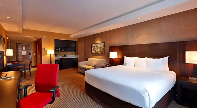 Номер Business Edmonton Hotel & Convention Center Edmonton