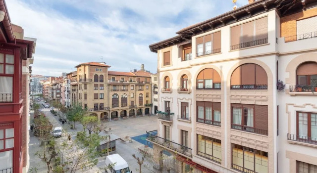 BILBAO BY THE SEA IV apartment by Aston Rentals, Rezerwuj Apartament Hotele w Baskonia z parkingiem, Parking