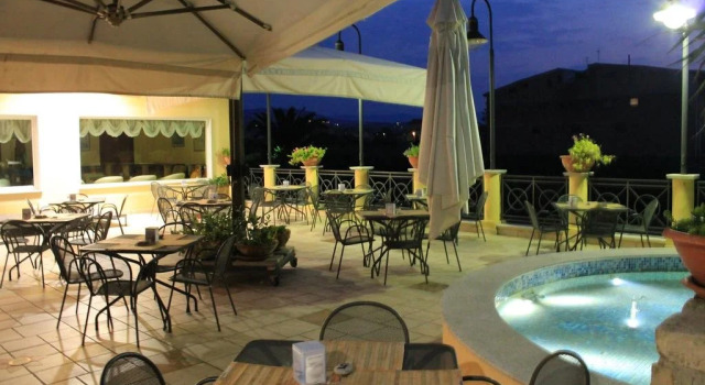 Zefiro Residence, Rezervați Hotel Siderno Marina Calabria