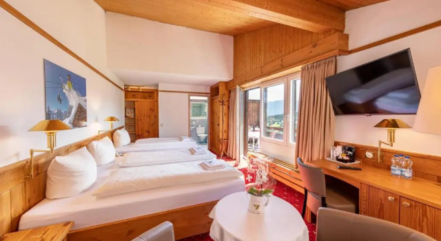 Трёхместный номер Standard T3 Alpenhotel Flims