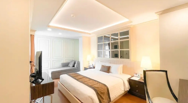 Люкс c 1 комнатой с балконом Syama Hana Executive Apartment Thonglor