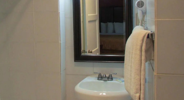 Четырёхместный номер Deluxe Mountain Star Inn Cedar City